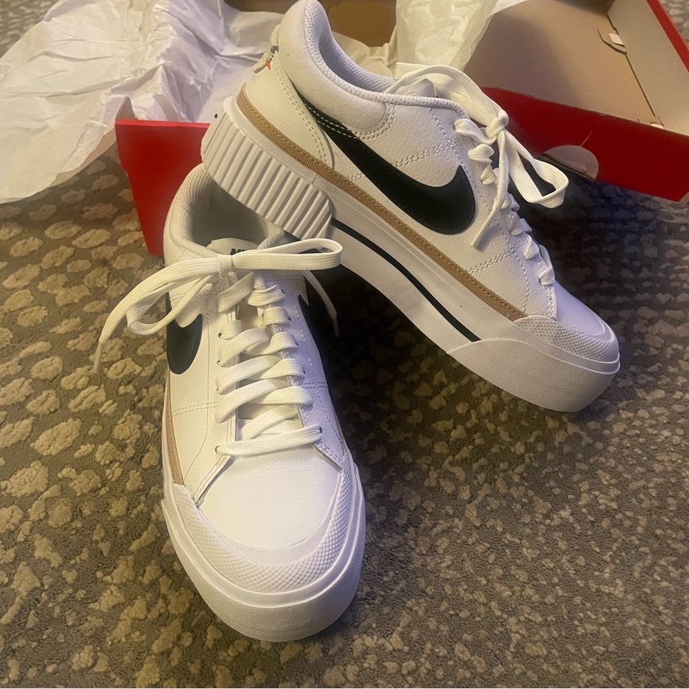 Nike court legacy lift white/black size 6.5 NEVER WORN